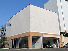 情報館外観
